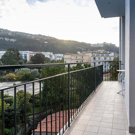 Patriziella 4 Rooms Sorrento Ngoại thất bức ảnh